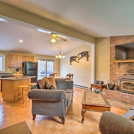 Quiet Catskills Getaway With Deck And Mtn Views New Kingston Buitenkant foto
