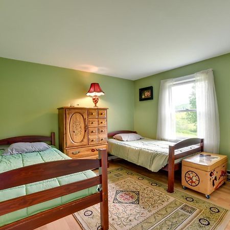 Quiet Catskills Getaway With Deck And Mtn Views New Kingston Buitenkant foto