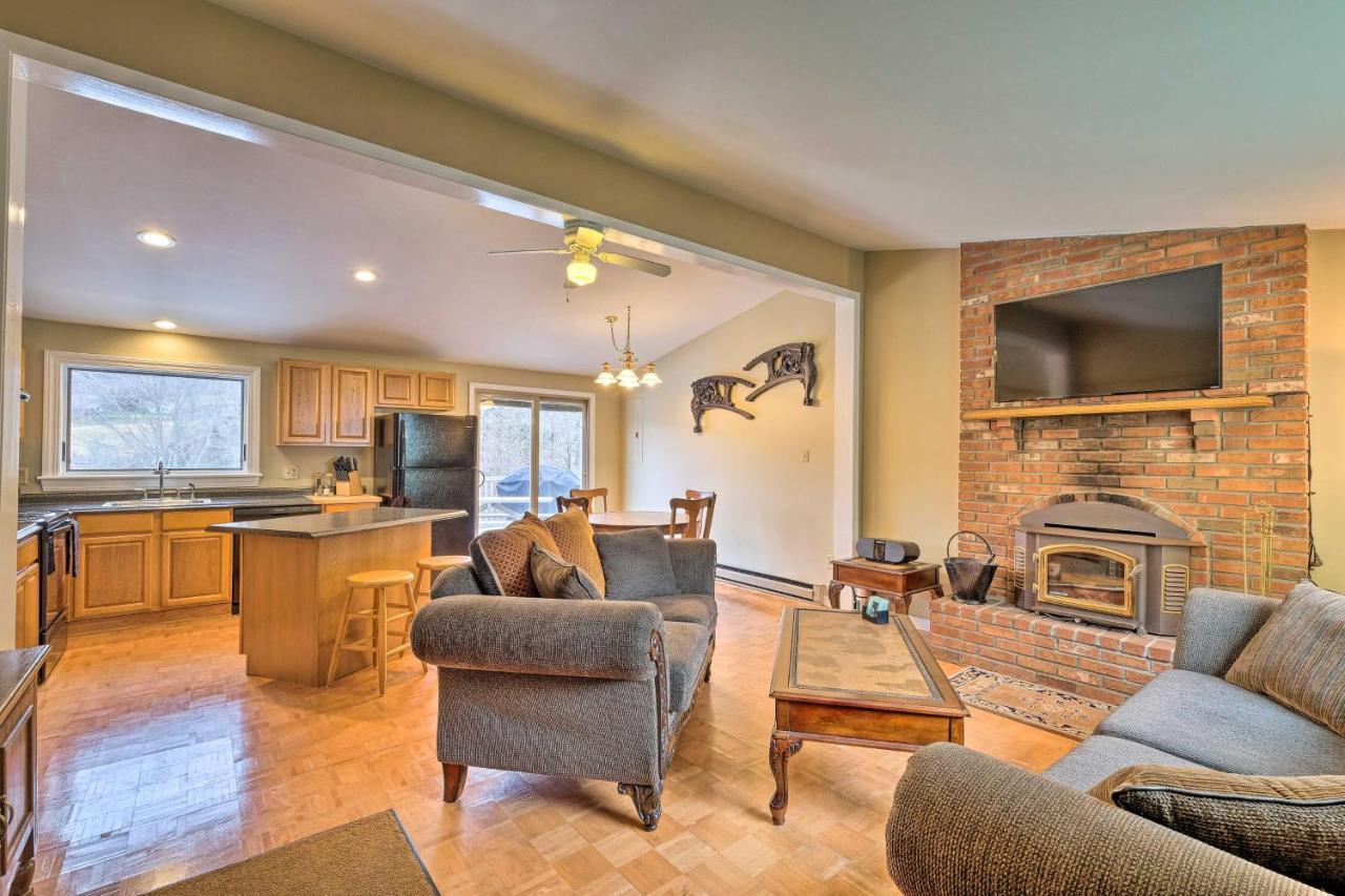 Quiet Catskills Getaway With Deck And Mtn Views New Kingston Buitenkant foto